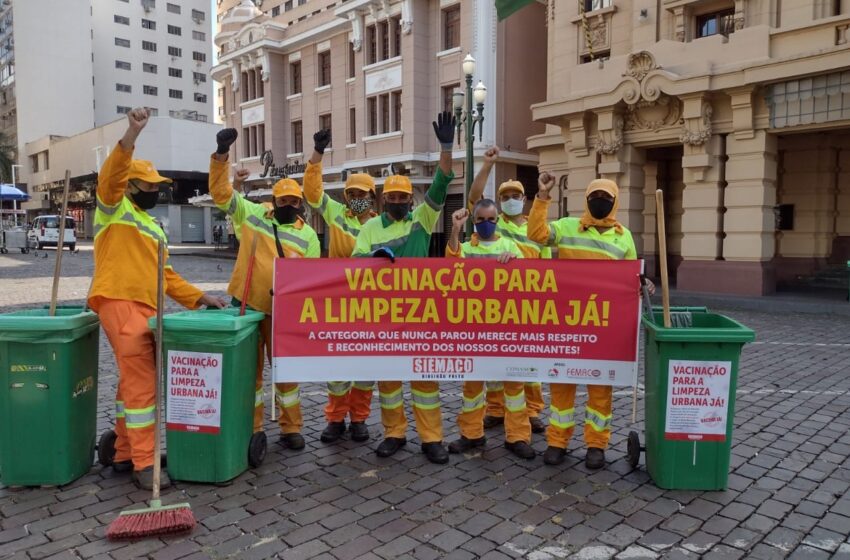 Vacina Já! Siemaco Ribeirão Preto mobiliza trabalhadores, exigindo que a categoria da Limpeza Urbana seja vacinada