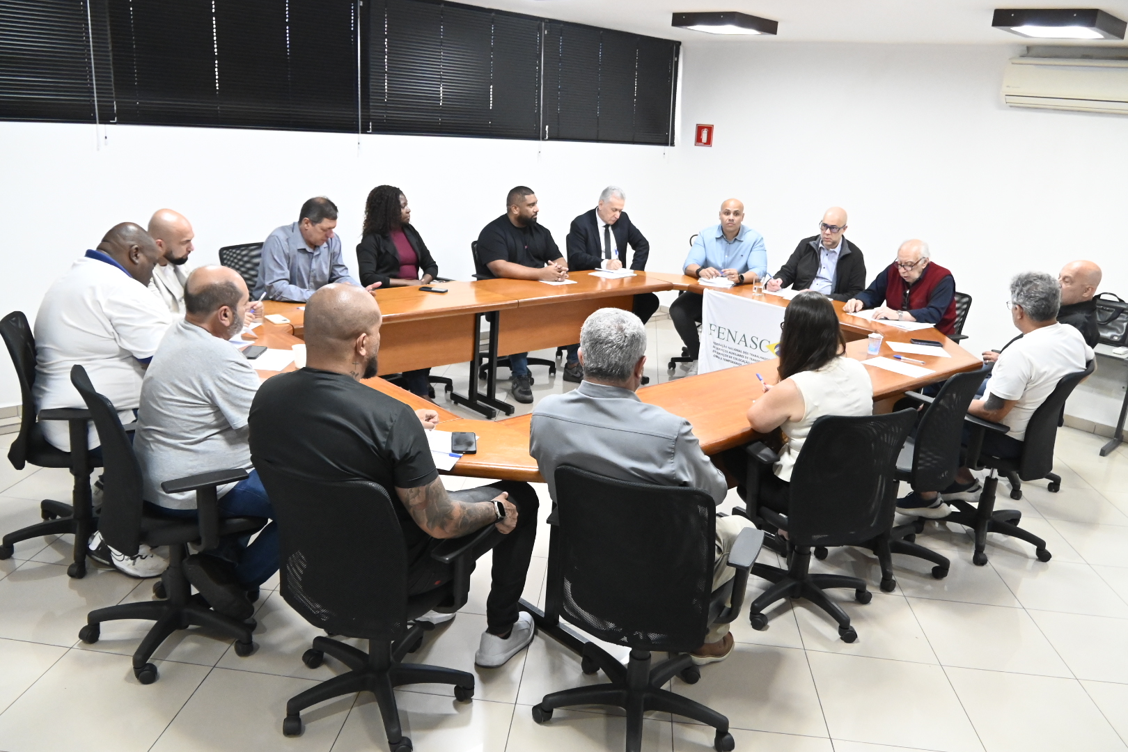 FENASCON debate inteligência artificial, sustentabilidade, comunicação e o futuro do sindicalismo